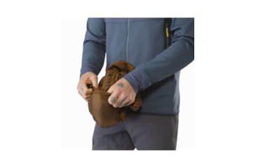 Image of Arc'teryx Cerium LT Vest - Men's, Caribou, Large, 351914