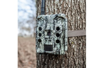 Image of Bushnell CelluCore 30mp AT&amp;T No Glow Treebark Trail Cam, Camo, Box, 119902A