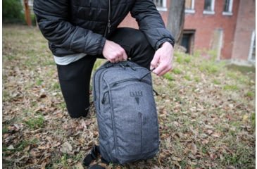 Image of Elite Survival Systems Smokescreen CCW Slingpack w/Armor Panel, Black, 7720-G3-B-A