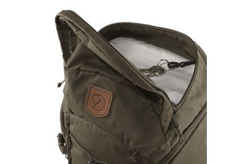 Image of Fjallraven Singi 28, Dark Olive, F23320-633-One Size