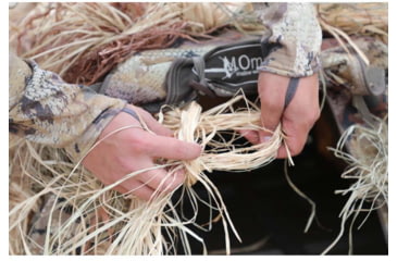 Image of Higdon Outdoors MOmarsh Invisi-Grass Original 1.25lb Hunting Grass, Natural, 31323