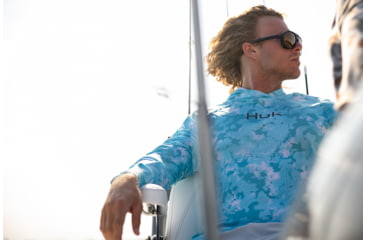 Image of HUK Performance Fishing Airweight Hoodie Kc Printed - Mens