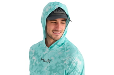 Image of HUK Performance Fishing Airweight Hoodie Kc Printed - Mens