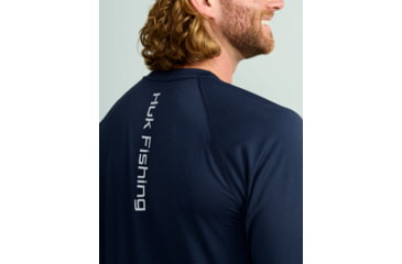 Image of HUK Performance Fishing Icon Short Sleeve Performance Crew - Mens, Naval Academy, Medium, H1200572-413-M