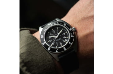 Image of Marathon Steel Navigator w/ Date Automatic Unisex Watches, 41mm, Sapphire, 3-Piece Rubber Strap Kit, Black, WW194030SS-0130