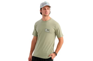 Image of Marolina DBA HUK Huk Born Wave Short Sleeve Shirt Seagrass S, H1000605-383-S