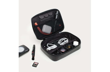 Image of Moment Weatherproof Mobile Lens Carrying Case, 4 Lenses, Black, 106-113