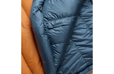 Image of Mountain Hardwear Bishop Pass 0F/-18C Sleeping Bag, Hale Orange, REGxRH, 2105561-835-REGxRH