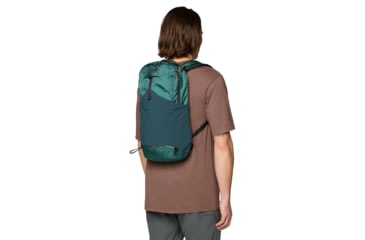Image of Mountain Hardwear Field Day 16L Backpack