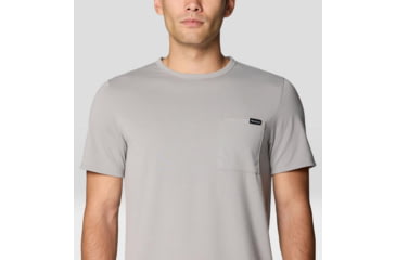Image of Mountain Hardwear Low Exposure Short Sleeve Shirt - Mens