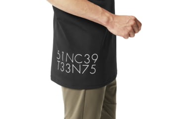 Image of Oakley SI Rsqd18 Veil Ss Tee - Mens, Blackout, 2XL, 434256-02E-XXL