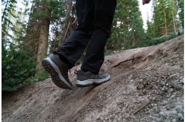 Image of Oboz Sawtooth Ascent Low Hiking Shoes - Mens