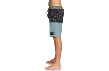 Image of Quiksilver Highline Division 20 Boardshorts - Mens, Kalamata, 32, EQYBS04302-GZH6-32