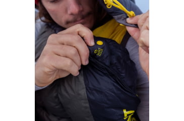 Image of Sea to Summit Spark Pro Down 30F/-1C Sleeping Bag, Regular, Beluga Black, Regular, S2151