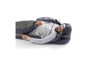 Image of Sea to Summit Spark Pro Down 30F/-1C Sleeping Bag, Regular, Beluga Black, Regular, S2151
