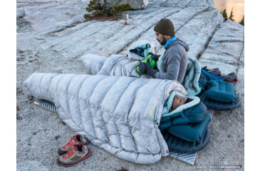 Image of Therm-a-Rest Vesper 20F UL Quilt Sleeping Bag