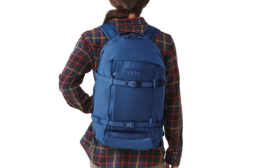 Image of Yeti Crossroads Backpack 27L Navy, Navy, 27 L, 26010000280