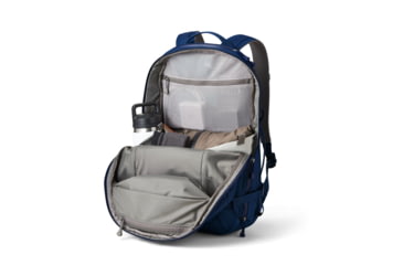 Image of Yeti Crossroads Backpack 27L Navy, Navy, 27 L, 26010000280