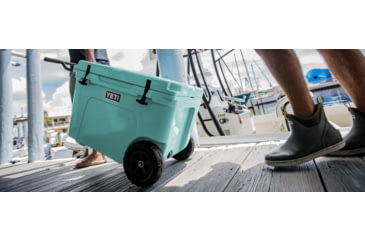 Image of Yeti Tundra Haul, Seafoam, 10060121000