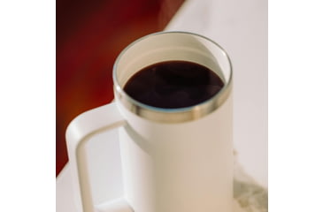 Image of Yeti Rambler 24 oz Mug w/MagSlider Lid