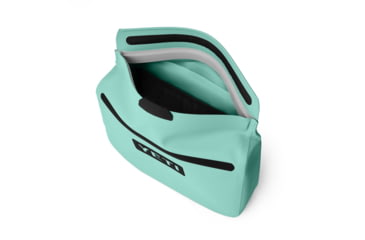 Image of Yeti Sidekick Dry 6L Gear Case