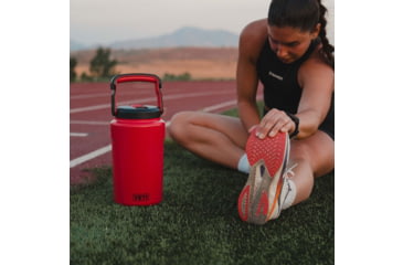 Image of Yeti Silo Half Gallon Jug w/MagSlider Straw Cap
