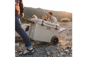 Image of Yeti Tundra Haul Wheeled Hard Cooler