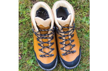 Image of Zamberlan Tofane NW GTX RR Backpacking Shoes - Womens, PFAS-Free, Waxed Camel, 8.5, 1025ZCMW-40.5-8.5