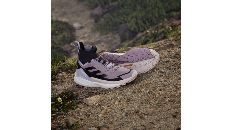 Adidas Terrex IG8896 TERREX FREE HIKER 2, Womens, PRLOFI/AURBLA/SILDAW, 9, IG8896-9