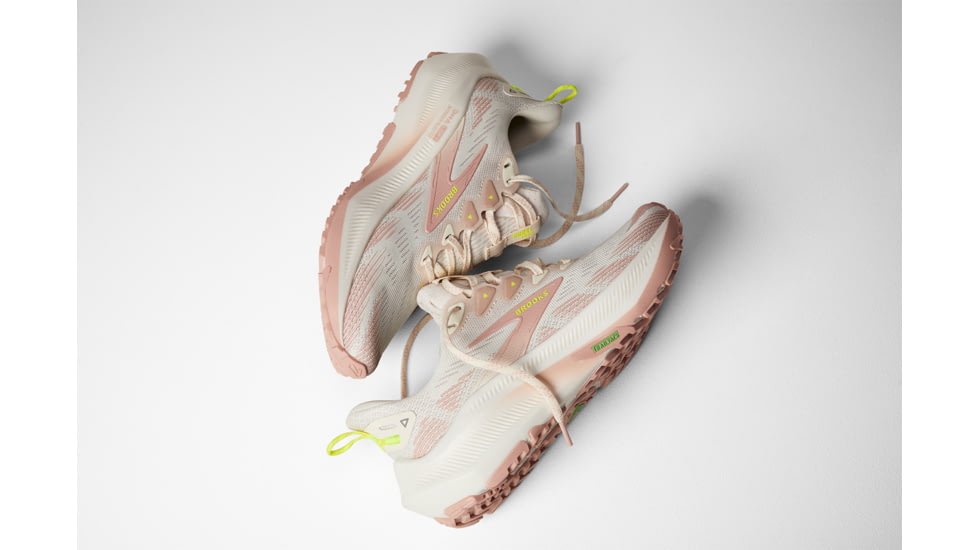 Brooks Ghost Trail Shoes - Womens