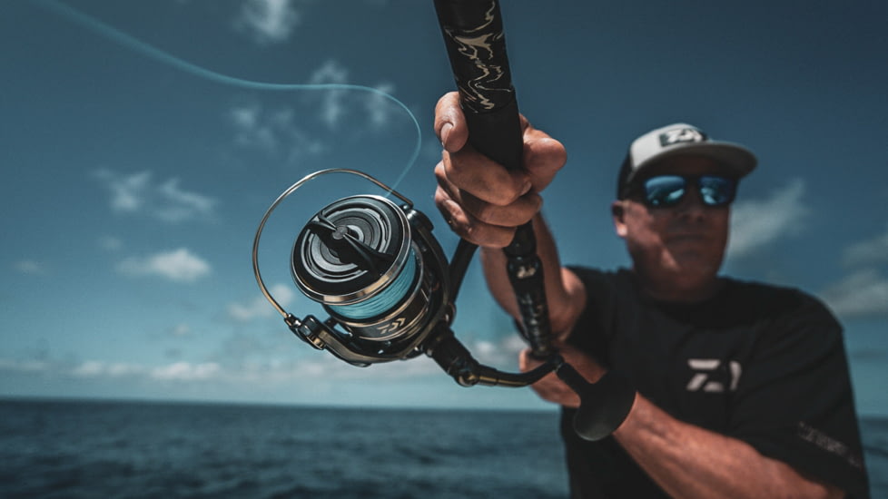 Daiwa BG MQ 5000 Spinning Reel, 5.7-1, 6+1, BGMQ5000D-H