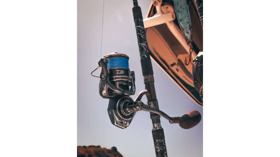 Daiwa BG MQ 5000 Spinning Reel, 5.7-1, 6+1, BGMQ5000D-H