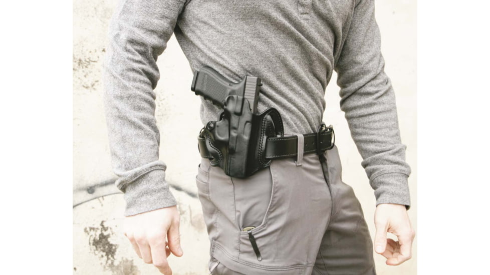 DeSantis Speed Scabbard Leather OWB Belt Holsters, Taurus Judge Public Defender, UltraLite 2in Barrel w/ 2.5in, Cylinder 4510PD, Right Hand, Plain, Black, 002BAI6Z0