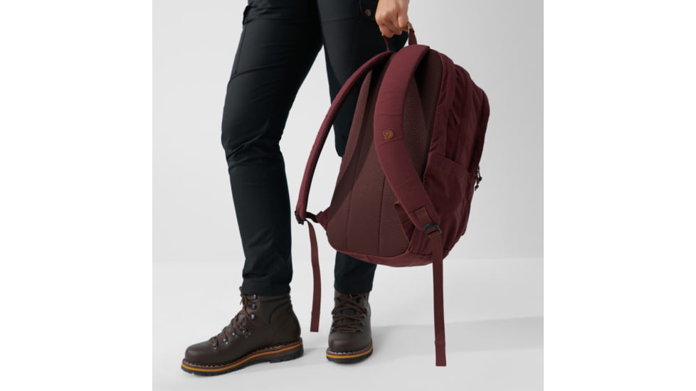 Fjallraven Raven 28 Backpack, Port, One Size, F23345-357-One Size