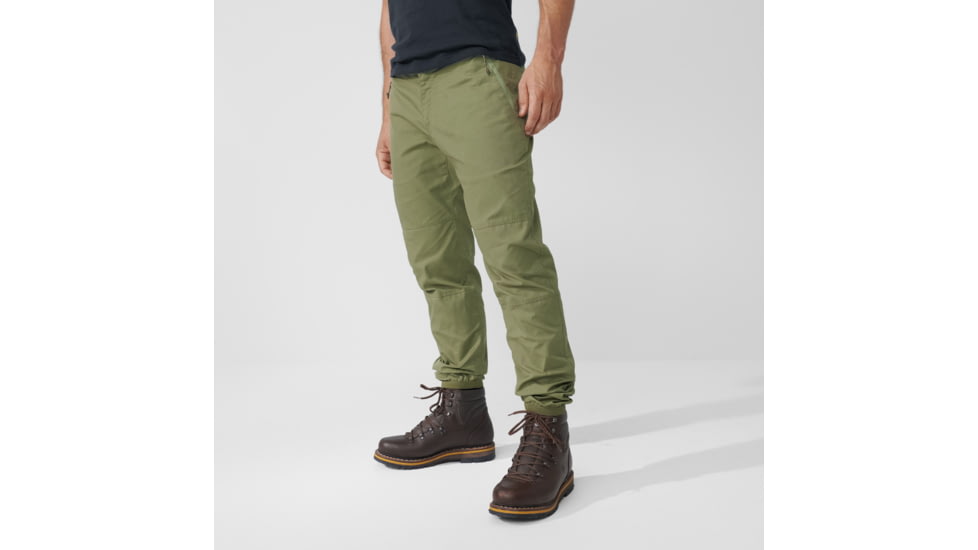 Fjallraven Vardag Trousers - Men's, 44 in, Short, Green, F86666-620-44/S