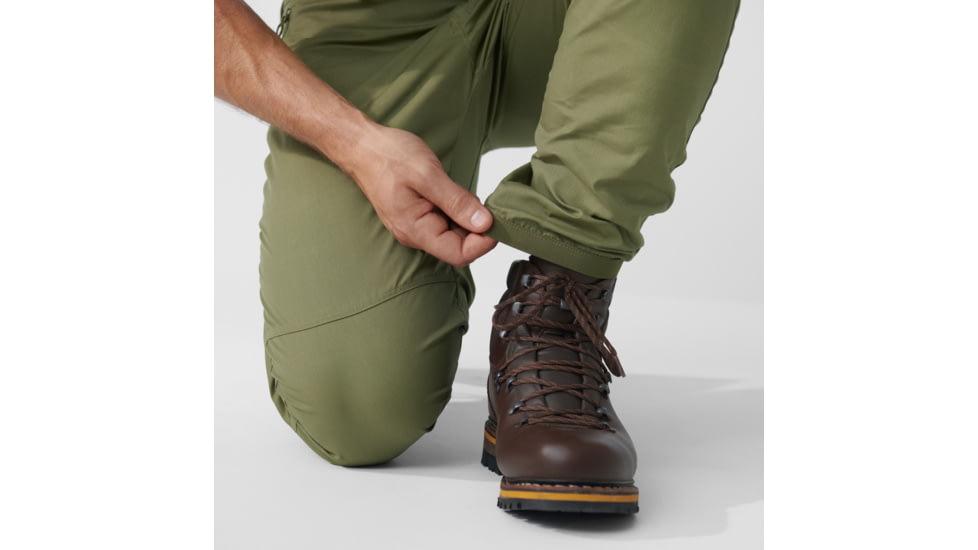 Fjallraven Vardag Trousers - Men's, 44 in, Short, Green, F86666-620-44/S