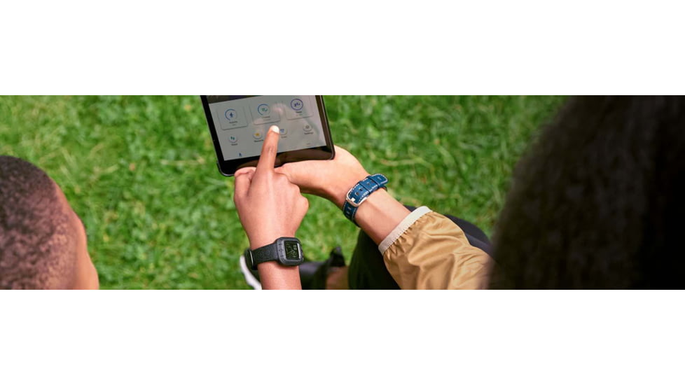 Garmin Vivofit jr3 Kids Fitness Tracker, Black Panther, 010-02441-30