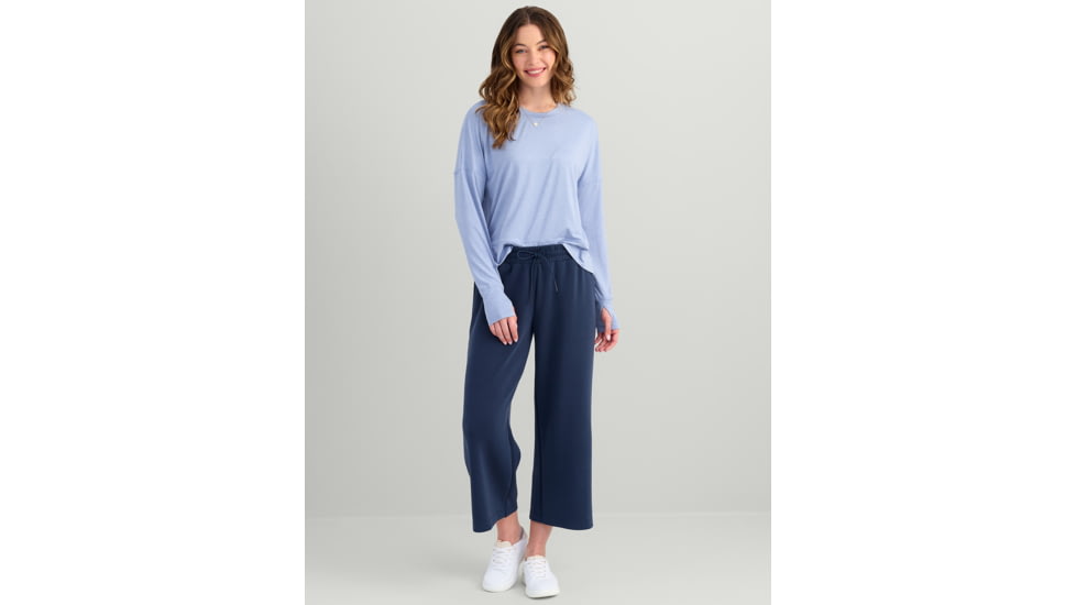 HUK Performance Fishing Bayside Wide Leg Crop - Womens, Naval Academy, Large, H6200090-413-L