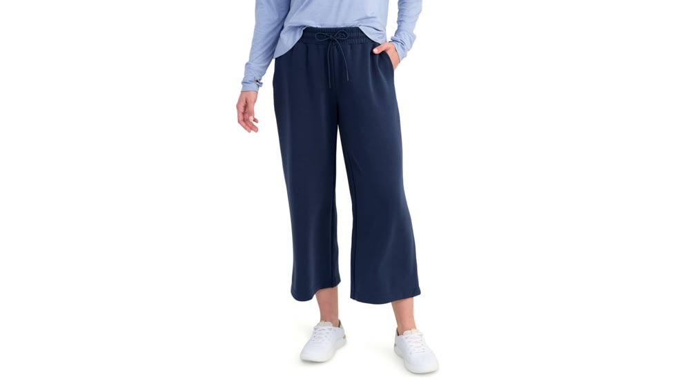HUK Performance Fishing Bayside Wide Leg Crop - Womens, Naval Academy, Large, H6200090-413-L