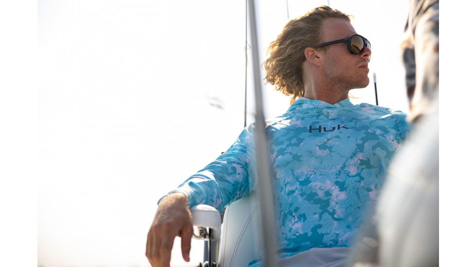HUK Performance Fishing Airweight Hoodie Kc Printed - Mens