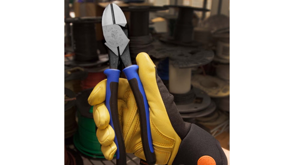 Klein Tools Heavy-Duty Diagonal Cutting Pliers, Journeyman, 9In, Blue/Black, J2000-59