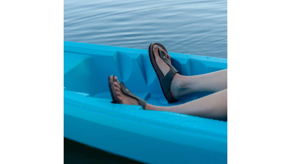 Lifetime Products Emotion Cabrio Hybrid 110 Sit-In and Sit-On-Top Kayak w/Paddle
