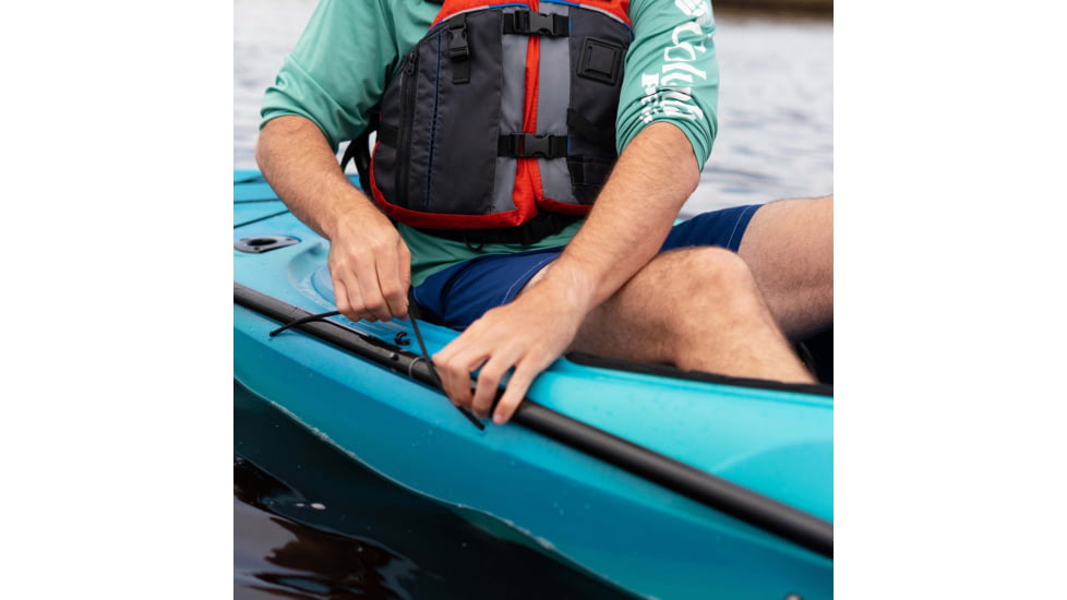 Lifetime Products Tundra 100 Sit-Inside Kayak