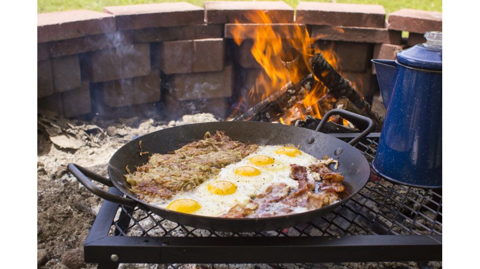 Lodge Seasoned Carbon Steel Skillet, 15 in, CRS15