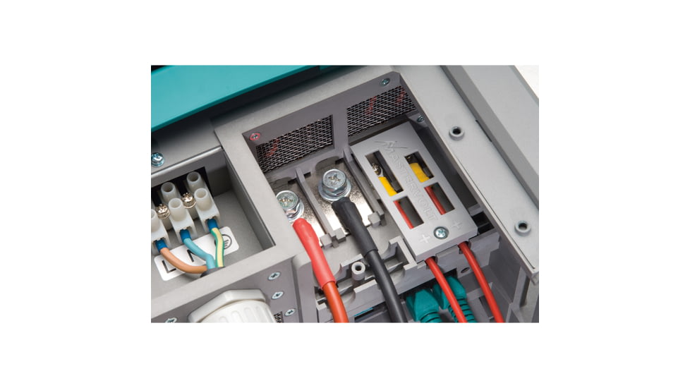 MasterVolt ChargeMaster Plus - 24V - 2 Bank