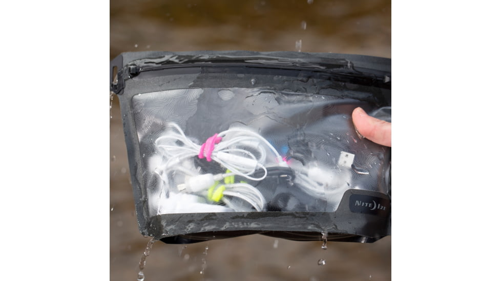 Nite Ize Runoff Waterproof 3-1-1 Pouch - RO311-09-R8