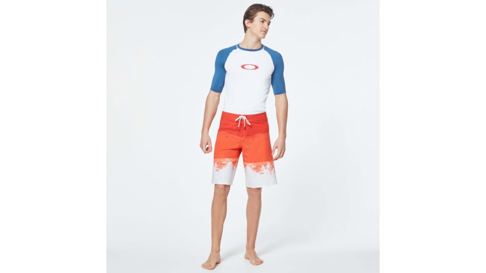 Oakley Color Block Shade Boardshort 21 - Mens, High Risk Red, 28, FOA400110-43A-28