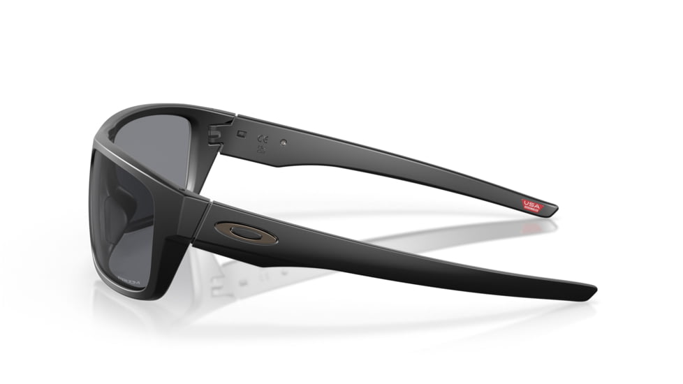 Oakley OO9367 Drop Point Sunglasses, Matte Black Frame, Grey Lenses, 936701-60