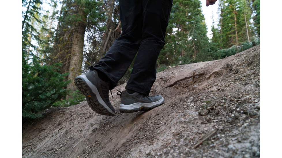 Oboz Sawtooth Ascent Low Hiking Shoes - Mens