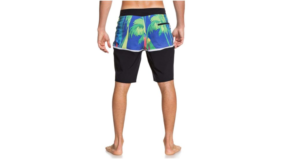 Quiksilver Highline Division 20 Boardshorts - Mens, Black, 36, EQYBS04302-KVJ6-36